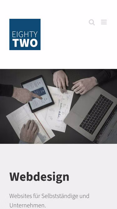 Screenshot of eightytwo.ch